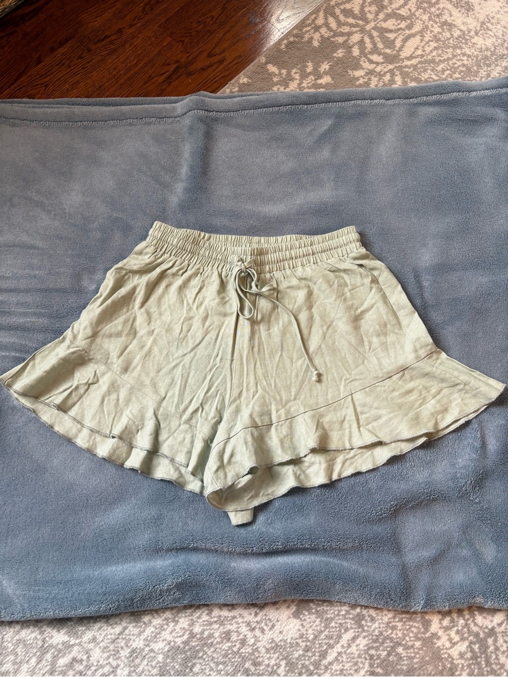 Altar”d state  Sage Ruffle Hem Women’s Drawstring Shorts